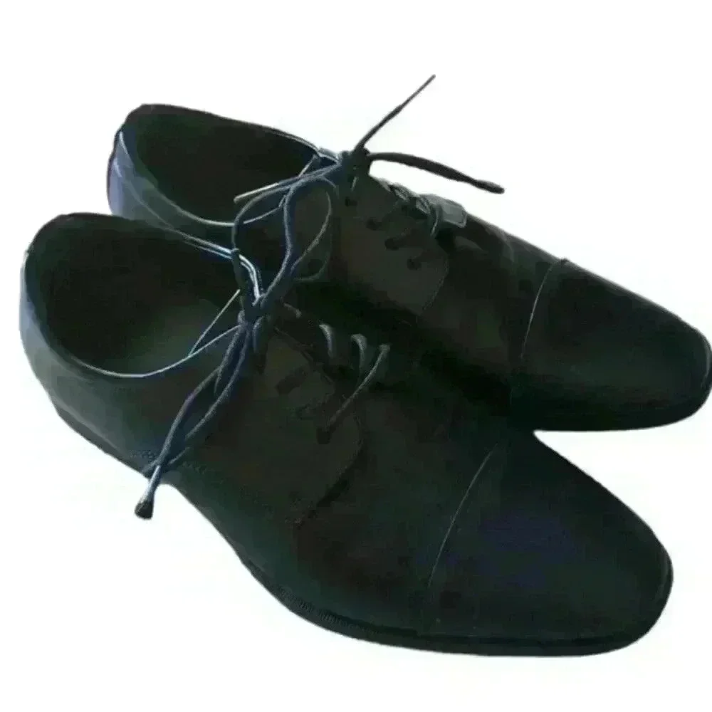 Van Heusen Mens Black Salo Memory Foam Dress Shoe 8